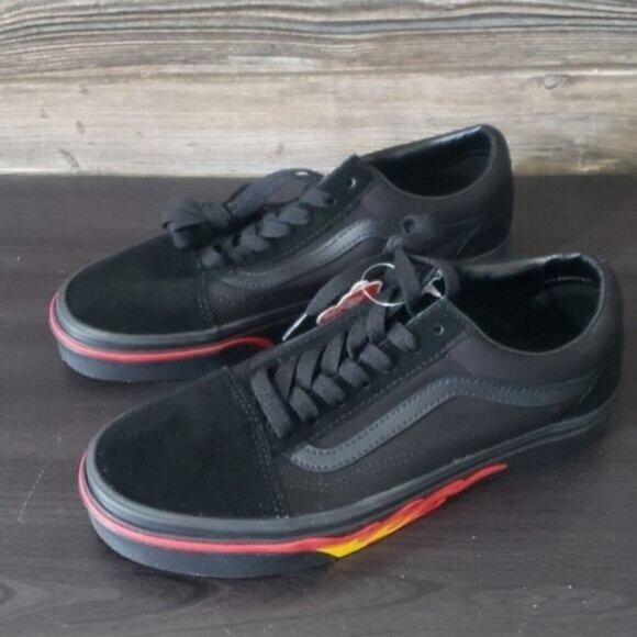 New Vans Old Skool Flame Wall Womens Sneakers Size 7.5 Biker Skater Streetwear - Picture 7 of 10